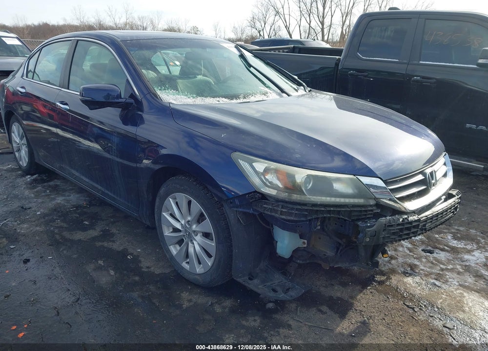 2013 HONDA ACCORD EX VIN: 1HGCR2F77DA075931