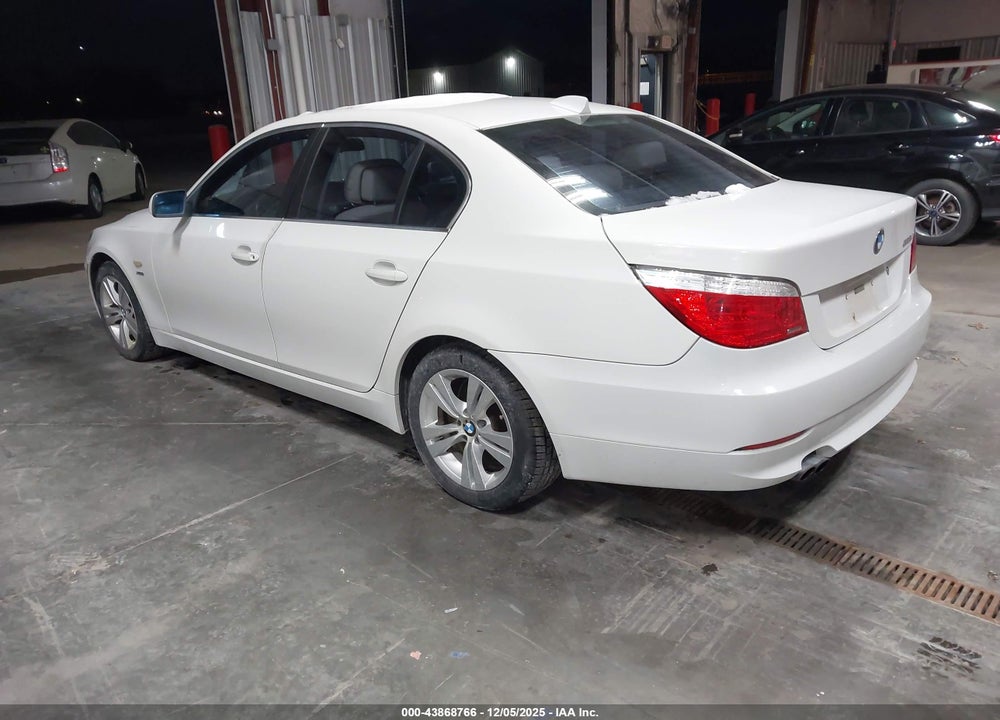 2010 BMW 528I XDRIVE VIN: WBANV1C56AC157615
