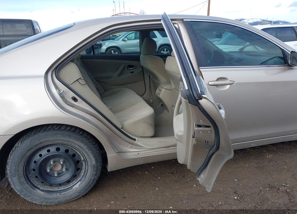 2007 TOYOTA CAMRY LE VIN: 4T1BE46K77U521998