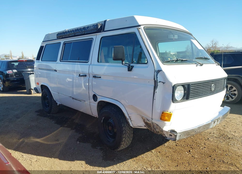 1983 VOLKSWAGEN VANAGON CAMPMOBILE VIN: WV2ZA0253DH014688