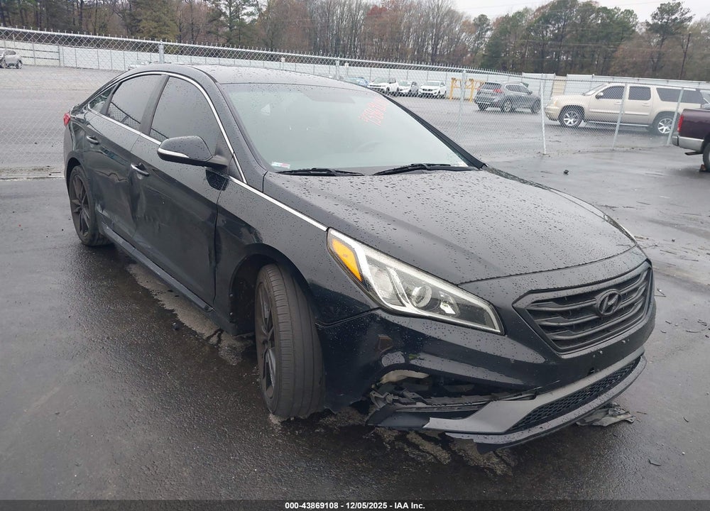 2015 HYUNDAI SONATA SPORT 2.0T VIN: 5NPE34AB0FH099452