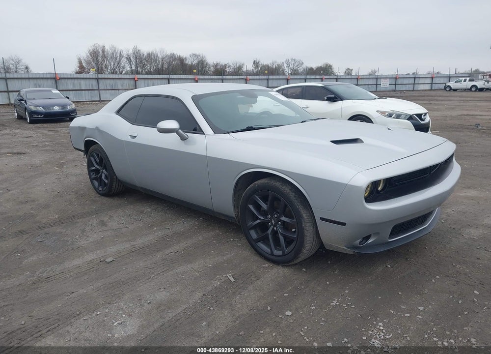 2020 DODGE CHALLENGER SXT VIN: 2C3CDZAG6LH113229