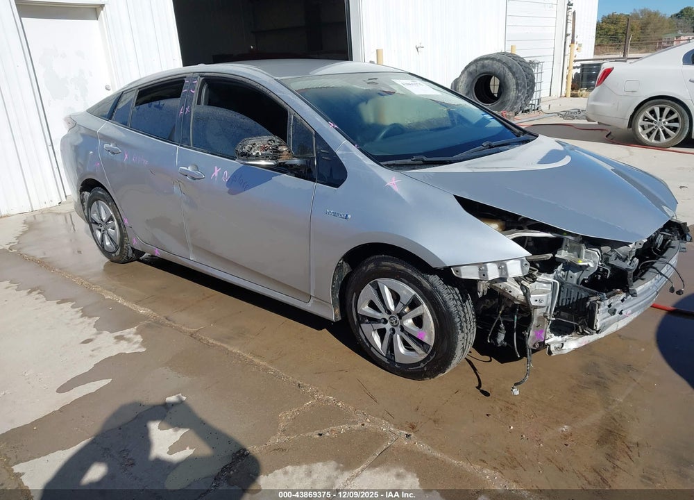 2018 TOYOTA PRIUS TWO VIN: JTDKBRFU0J3584014