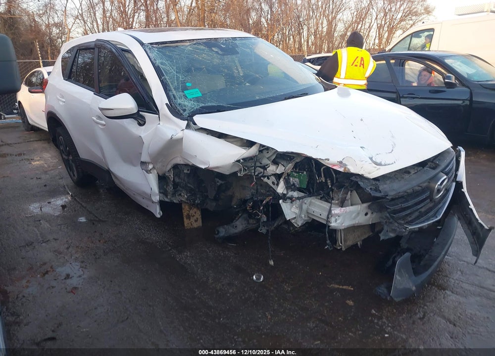 2016 MAZDA CX-5 GRAND TOURING VIN: JM3KE2DY2G0682838