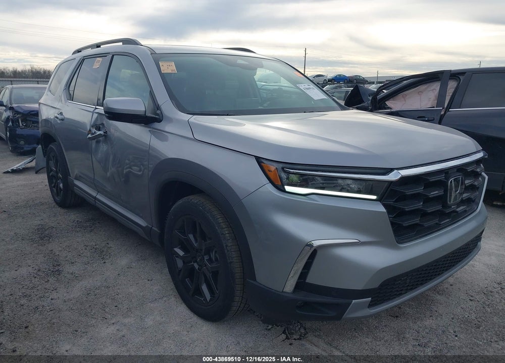 2025 HONDA PILOT TOURING VIN: 5FNYG1H77SB133803