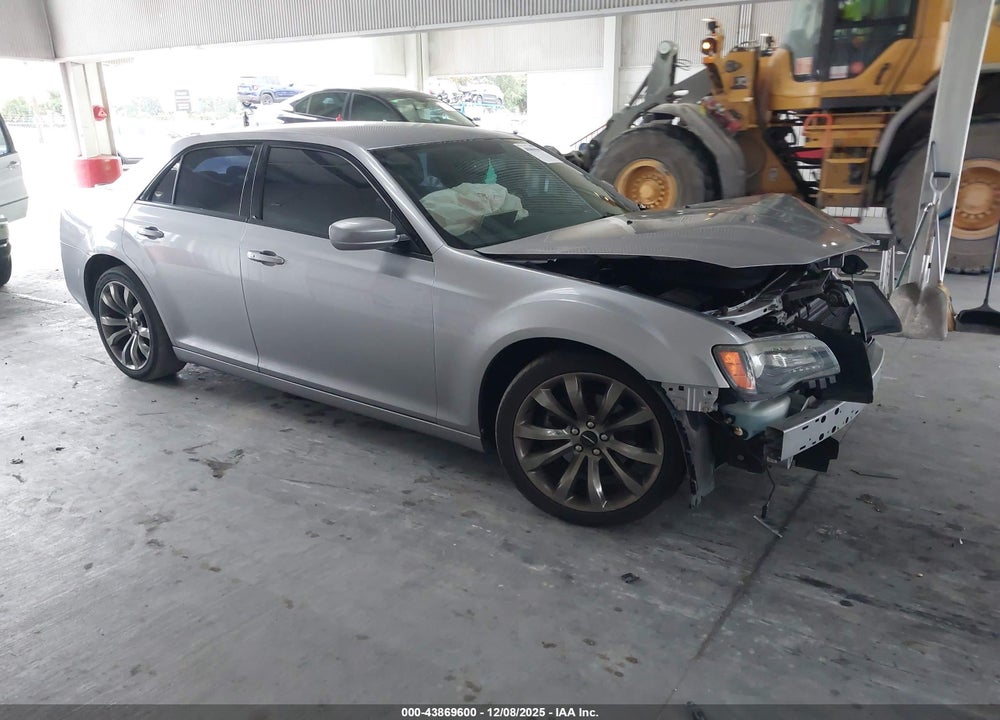 2014 CHRYSLER 300 300S VIN: 2C3CCABG4EH343499