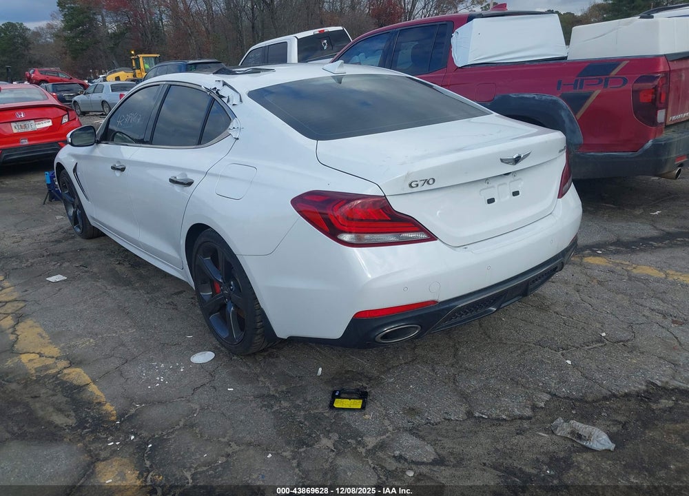 2019 GENESIS G70 VIN: KMTG34LEXKU032715
