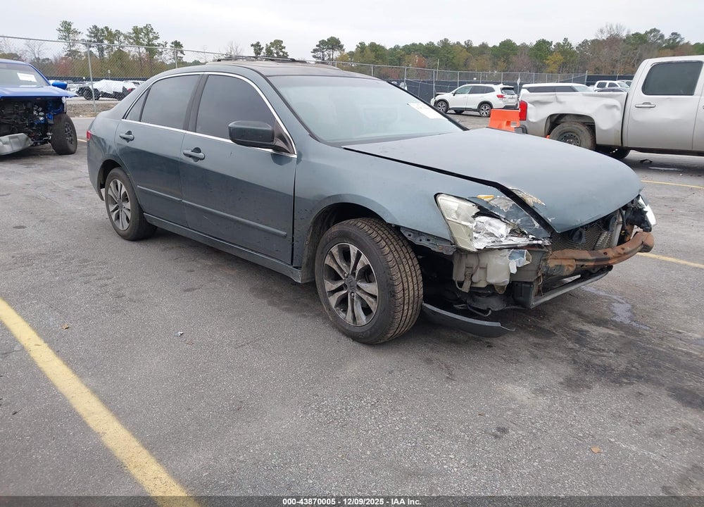 2004 HONDA ACCORD 2.4 EX VIN: 1HGCM56834A110585