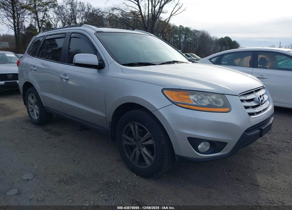 2011 HYUNDAI SANTA FE SE VIN: 5XYZHDAG4BG083786