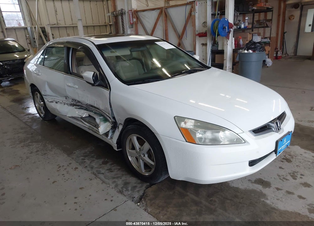 2005 HONDA ACCORD 2.4 EX VIN: 1HGCM557X5A057278