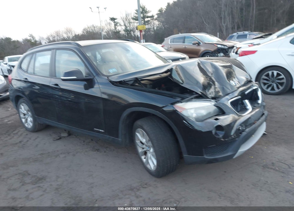 2013 BMW X1 XDRIVE28I VIN: WBAVL1C55DVR82768