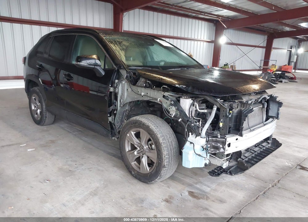 2023 TOYOTA RAV4 XLE VIN: 2T3W1RFV5PC235774