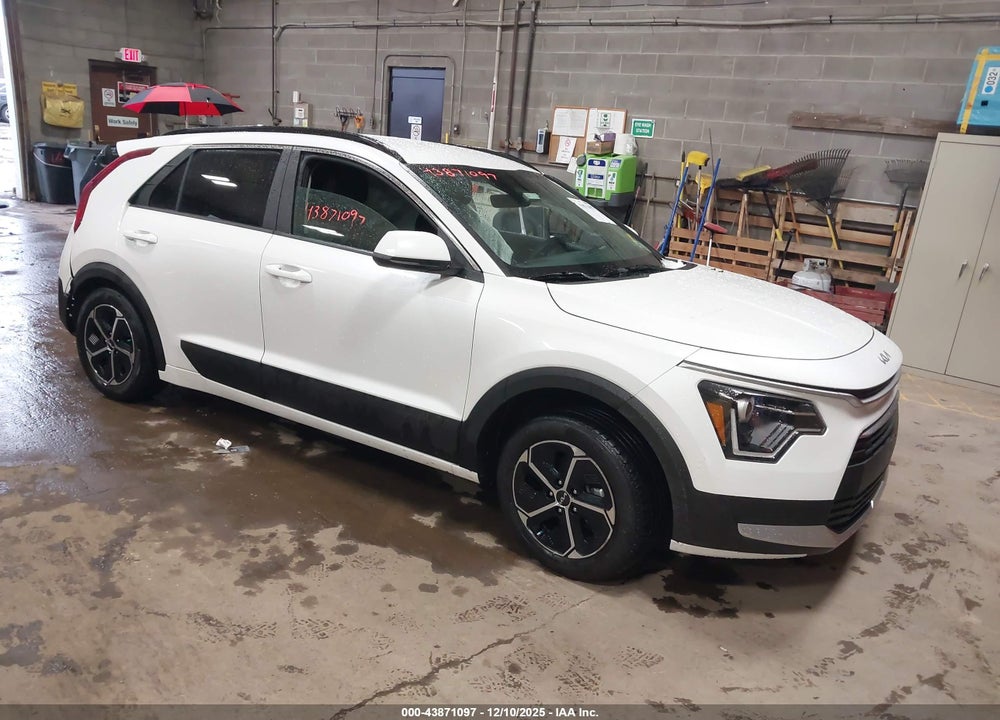 2024 KIA NIRO LX VIN: KNDCP3LE6R5155671
