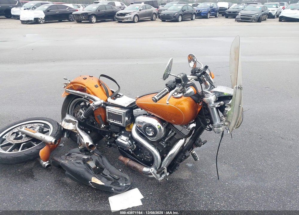 2015 HARLEY-DAVIDSON FXDL DYNA LOW RIDER VIN: 1HD1GNM1XFC325759