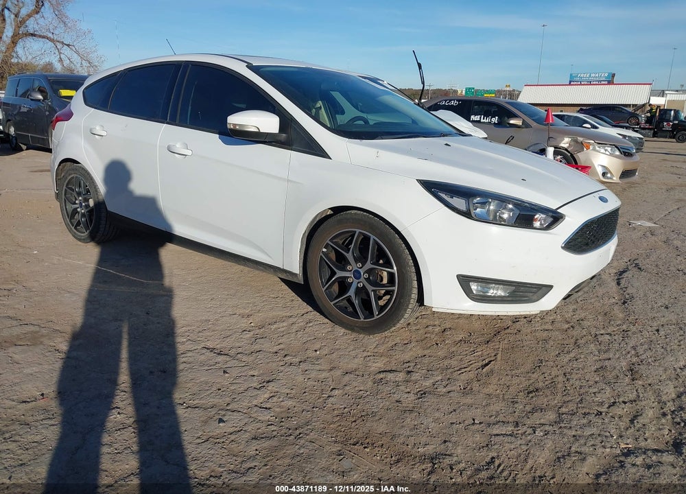 2017 FORD FOCUS SEL VIN: 1FADP3M20HL264569