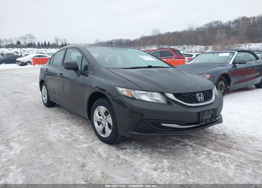 2013 HONDA CIVIC LX VIN: 19XFB2F5XDE070377