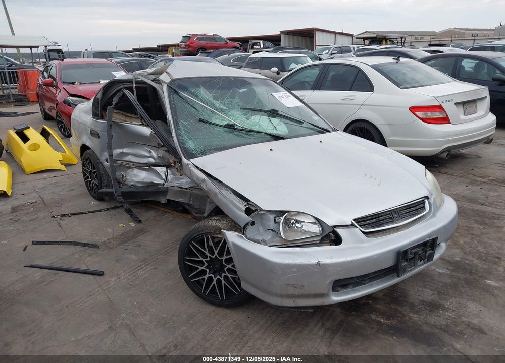 1998 HONDA CIVIC LX VIN: 2HGEJ6679WH630647