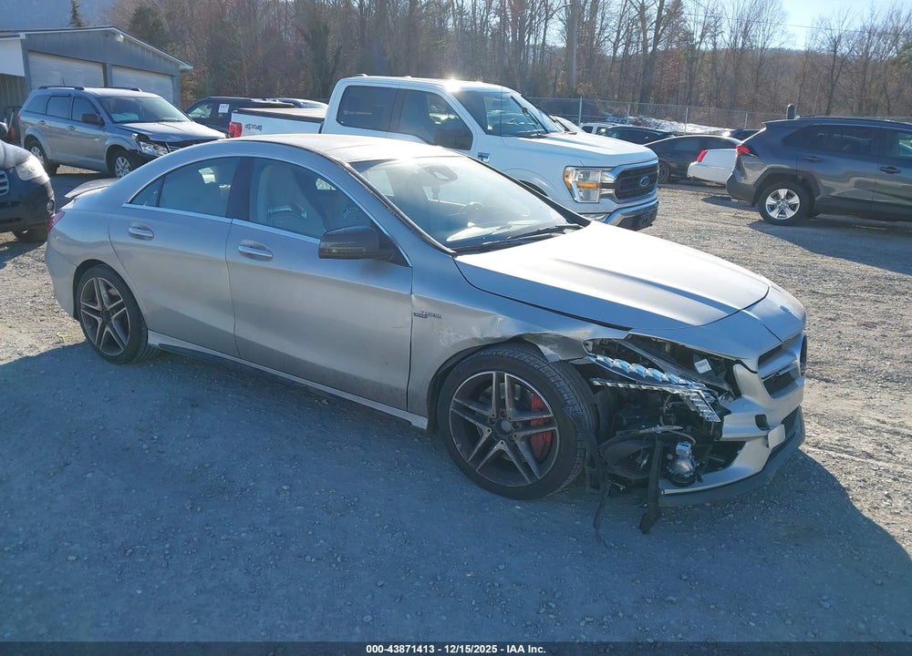 2015 MERCEDES-BENZ CLA 45 AMG 4MATIC VIN: WDDSJ5CB7FN177422