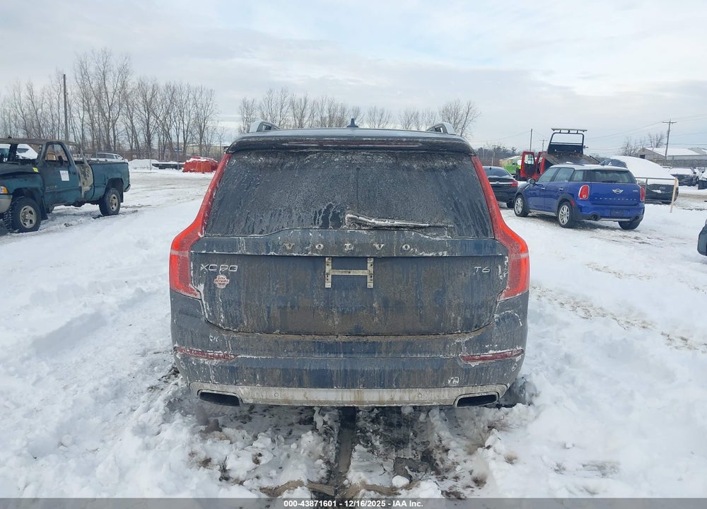 2018 VOLVO XC90 T6 MOMENTUM VIN: YV4A22PK4J1388232