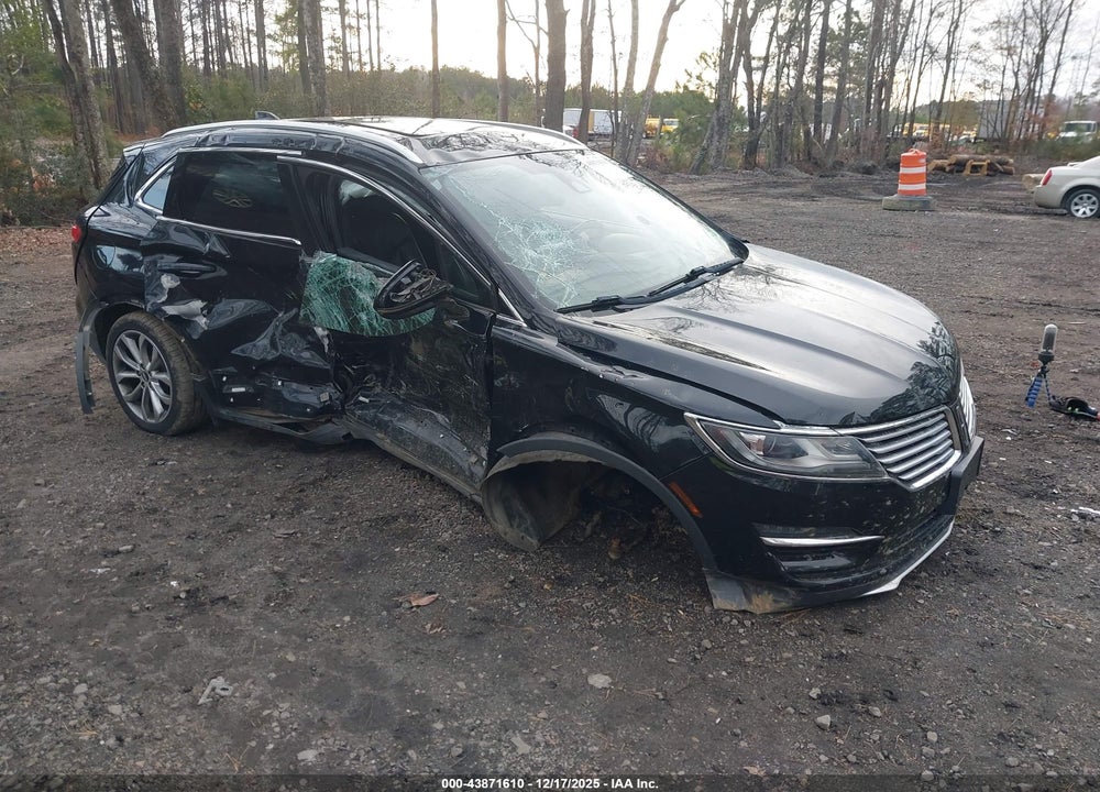 2016 LINCOLN MKC SELECT VIN: 5LMCJ2D98GUJ23376