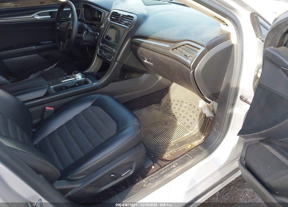 2017 FORD FUSION SE VIN: 3FA6P0H7XHR227124