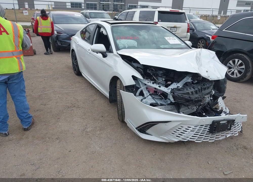 2025 TOYOTA CAMRY XSE VIN: 4T1DAACK9SU579241