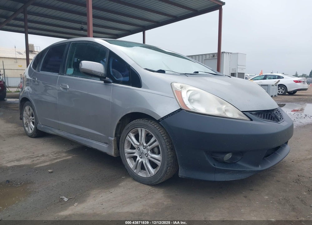 2010 HONDA FIT SPORT VIN: JHMGE8H47AS015802