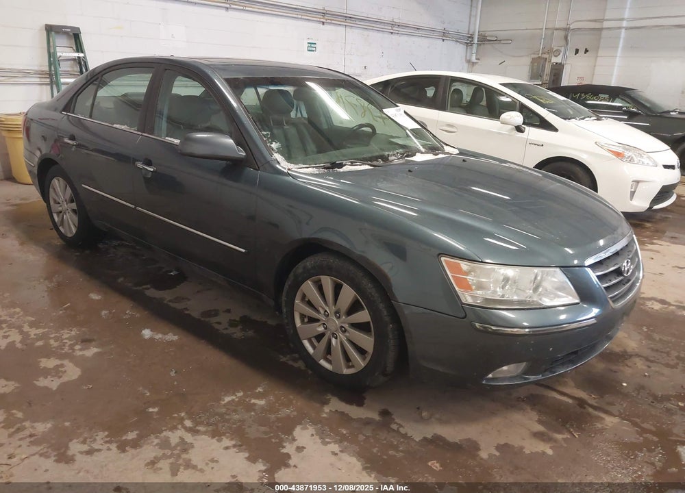 2009 HYUNDAI SONATA LIMITED V6 VIN: 5NPEU46F49H448190