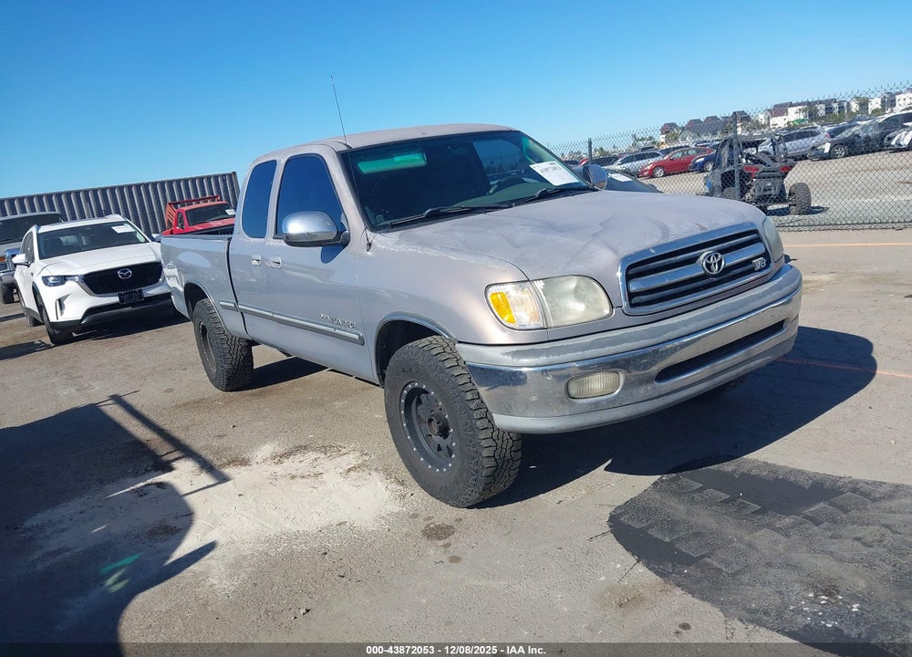 2000 TOYOTA TUNDRA SR5 V8 VIN: 5TBRT3412YS095620