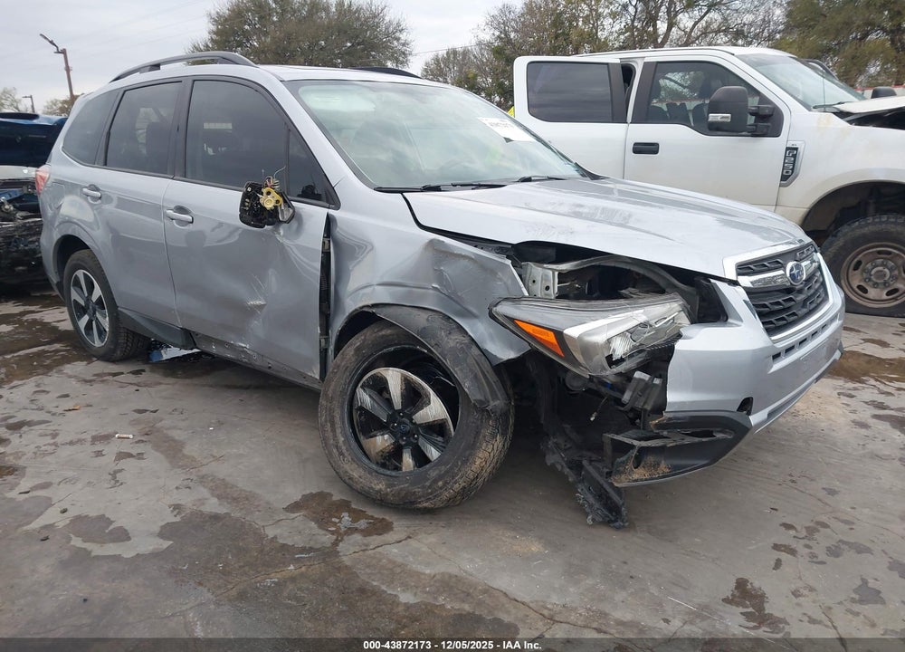 2017 SUBARU FORESTER 2.5I PREMIUM VIN: JF2SJAGC3HH492579