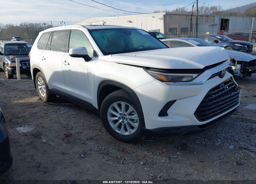 2025 TOYOTA GRAND HIGHLANDER HYBRID XLE VIN: 5TDABAA56SS003063
