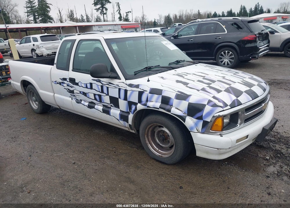 1995 CHEVROLET S TRUCK S10 VIN: 1GCCS19Z2SK186369