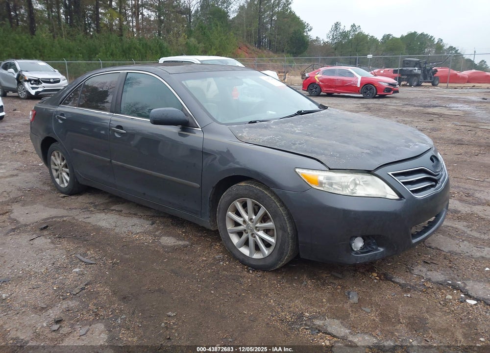 2011 TOYOTA CAMRY XLE V6 VIN: 4T1BK3EK8BU119534