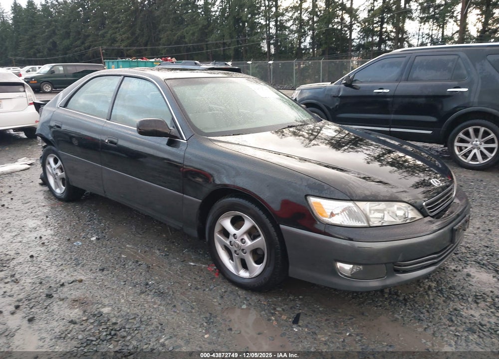 2000 LEXUS ES 300 VIN: JT8BF28G9Y5080769