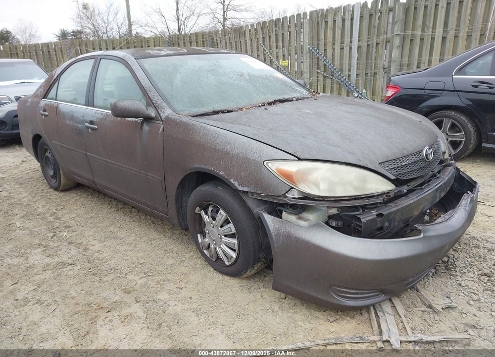 2004 TOYOTA CAMRY LE VIN: 4T1BE32K74U893868