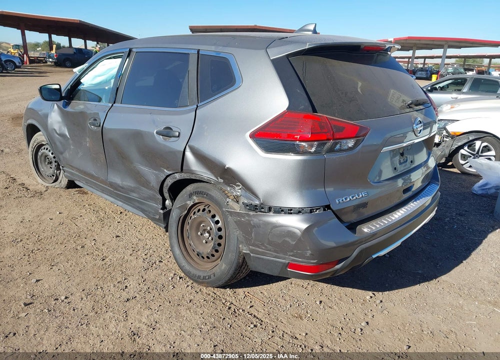 2017 NISSAN ROGUE S VIN: JN8AT2MT5HW382177