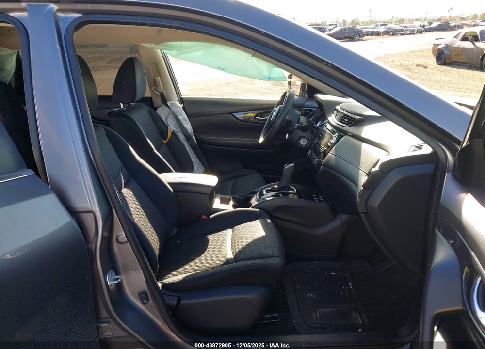 2017 NISSAN ROGUE S VIN: JN8AT2MT5HW382177
