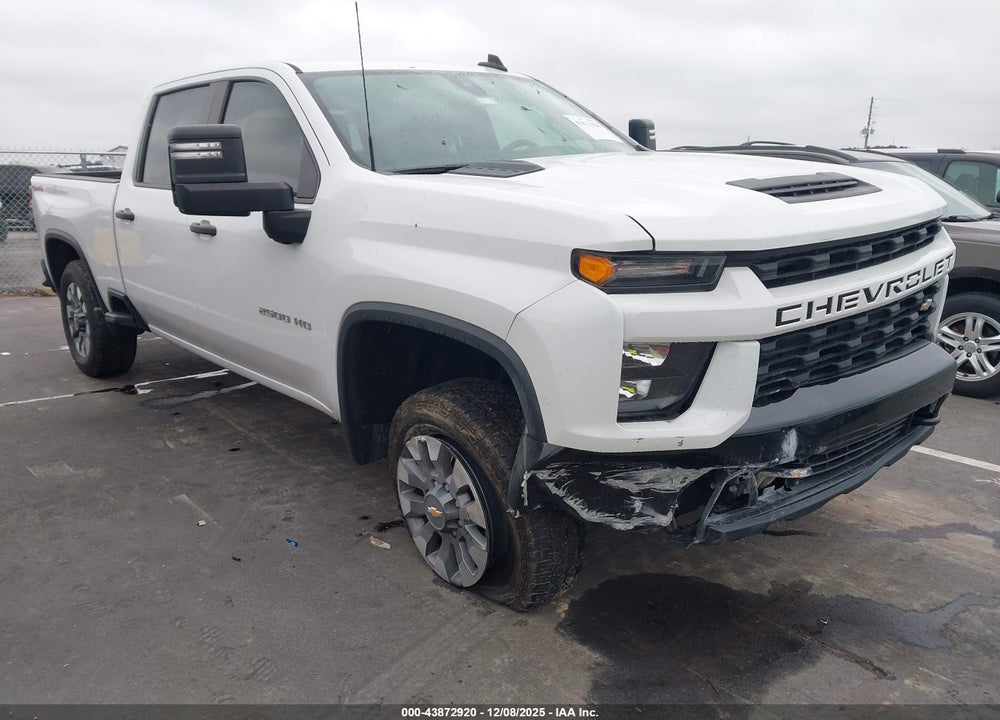 2022 CHEVROLET SILVERADO 2500HD 4WD  STANDARD BED CUSTOM VIN: 2GC4YME77N1203812