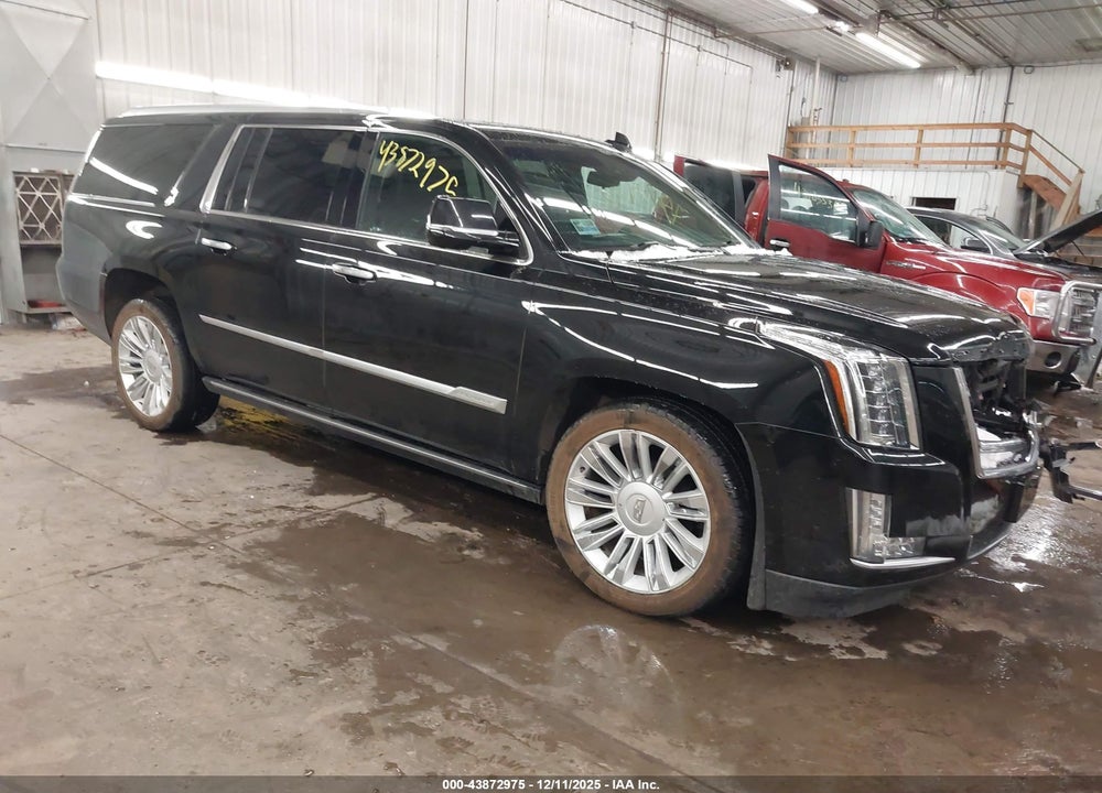 2017 CADILLAC ESCALADE ESV PLATINUM VIN: 1GYS4KKJ0HR379548