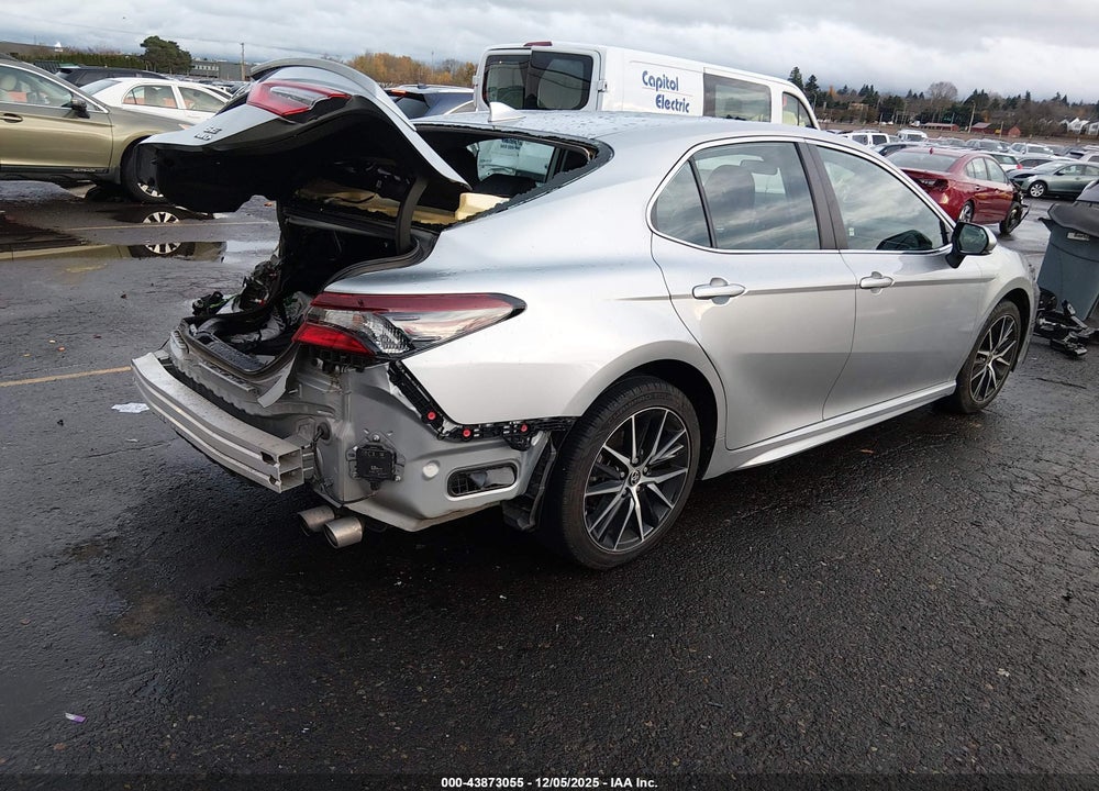 2022 TOYOTA CAMRY SE AWD VIN: 4T1G11BK5NU057824