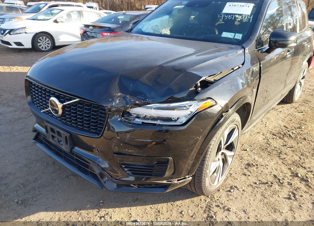 2022 VOLVO XC90 RECHARGE PLUG-IN HYBRID T8 R-DESIGN EXTENDED RANGE 7P VIN: YV4H60CM1N1843803