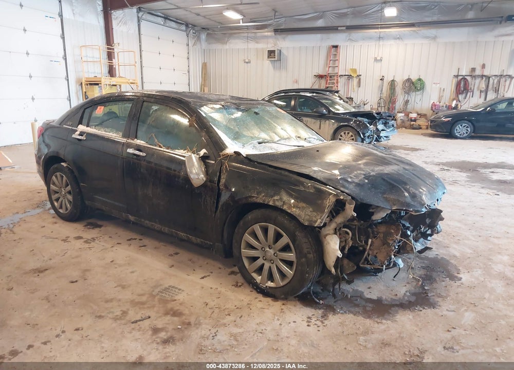 2014 CHRYSLER 200 LIMITED VIN: 1C3CCBCG4EN157067