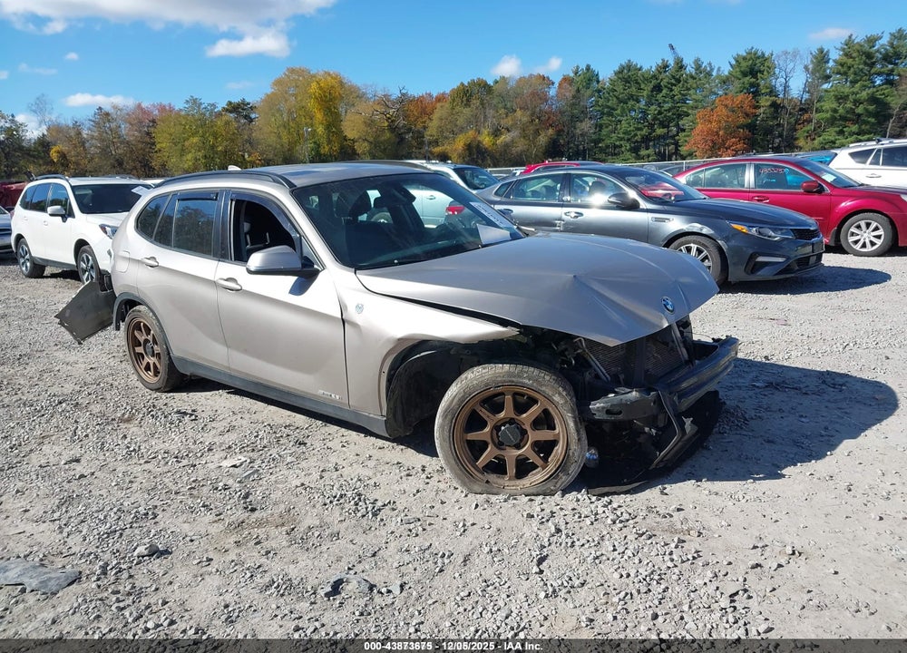 2015 BMW X1 SDRIVE28I VIN: WBAVM1C54FV318073