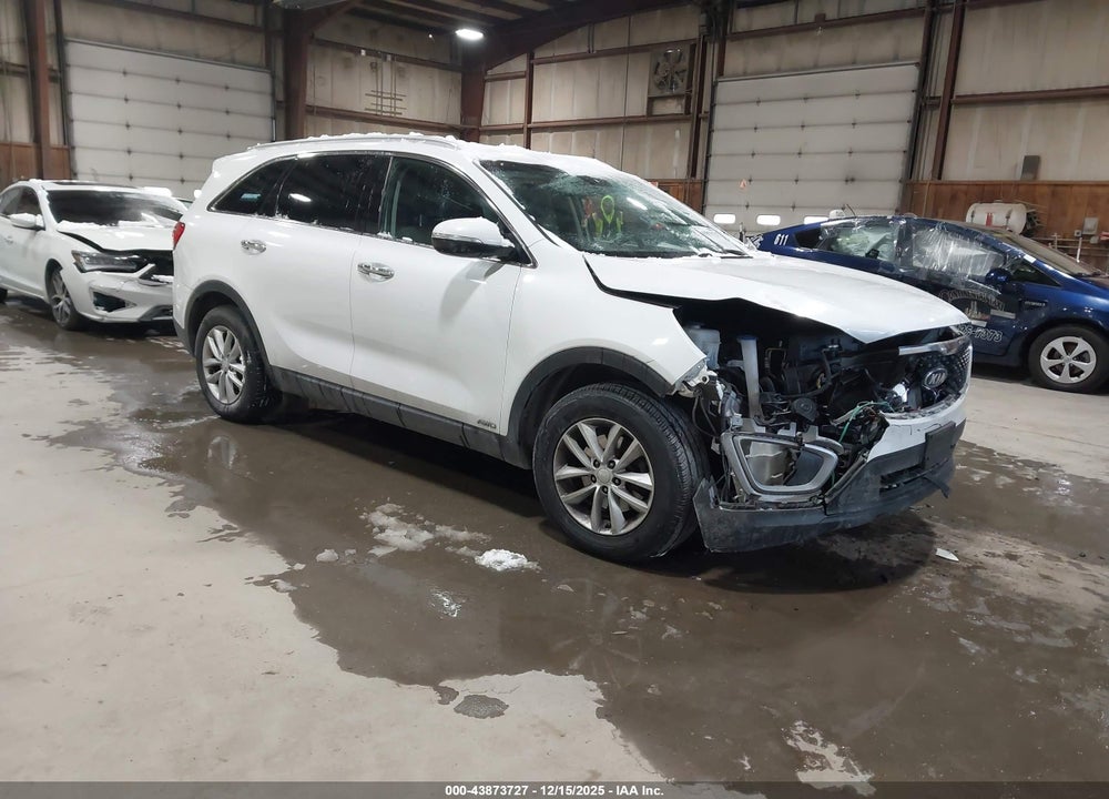 2018 KIA SORENTO 2.4L LX VIN: 5XYPGDA38JG347355
