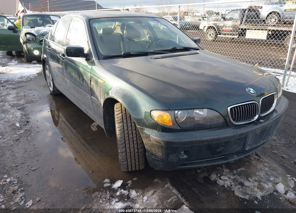 2005 BMW 330XI VIN: WBAEW53415PN40047