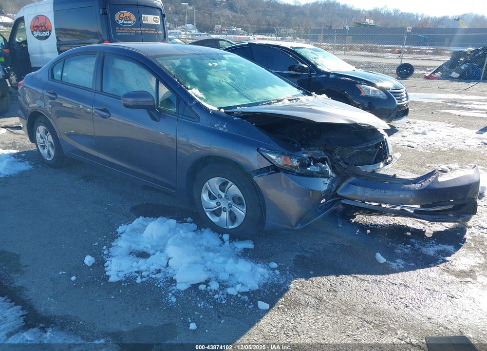 2014 HONDA CIVIC LX VIN: 19XFB2F51EE086128
