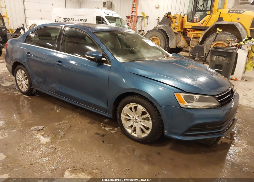 2015 VOLKSWAGEN JETTA 2.0L TDI SE VIN: 3VWLA7AJ0FM414117