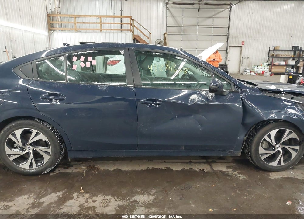 2025 SUBARU LEGACY PREMIUM VIN: 4S3BWAF61S3006898
