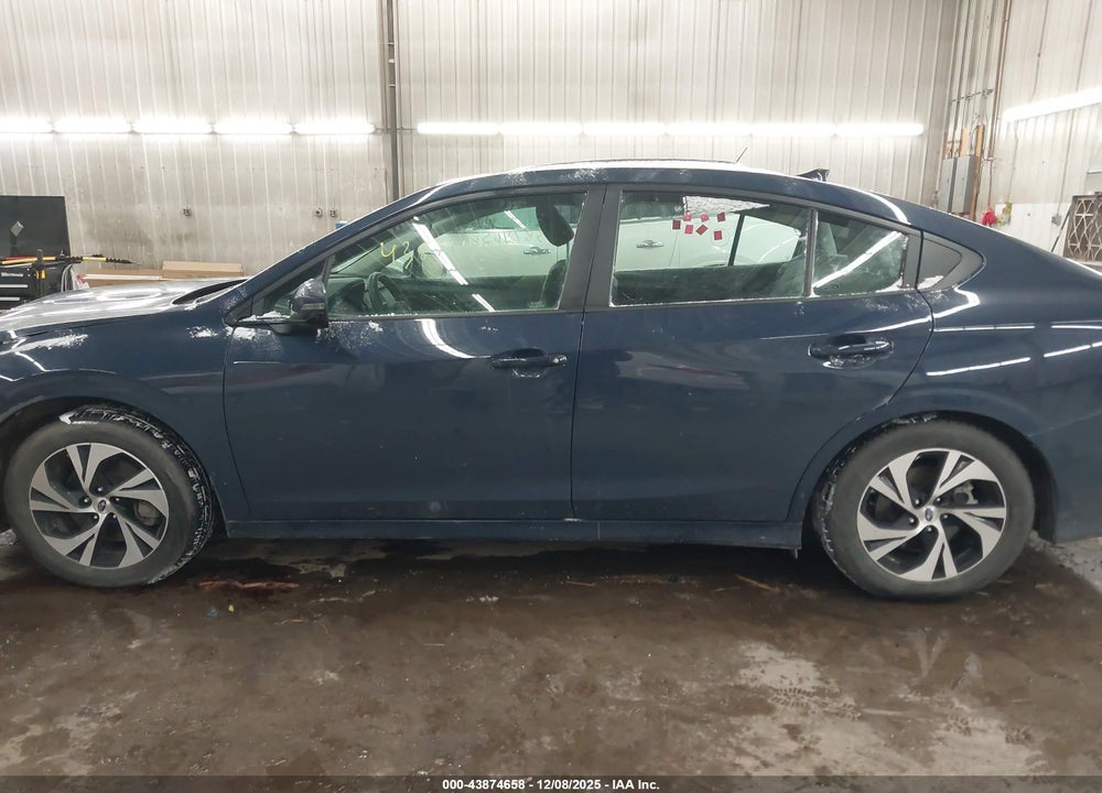 2025 SUBARU LEGACY PREMIUM VIN: 4S3BWAF61S3006898