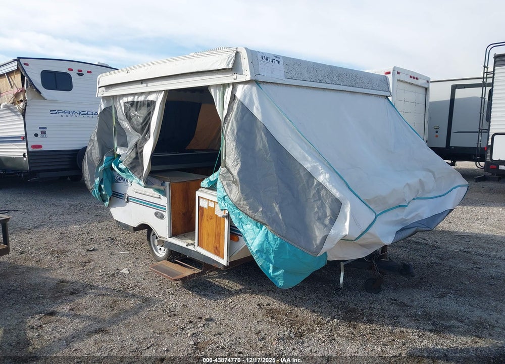 2000 FOREST RIV 20FT VIN: 4X4CFM21XYD153685